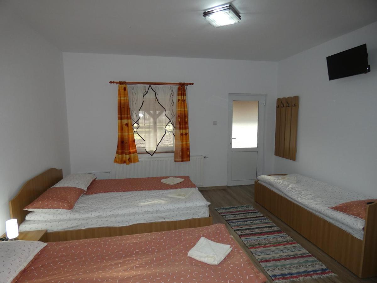 Kacso Apartma Ocna de Sus Exterior foto